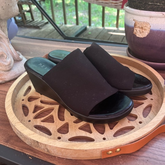 Pesaro Black Leather slide on Women’s dress shoes size 7 1/2 Like New vintage - Picture 6 of 6